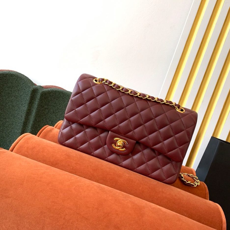 CHANEL CLASSIC 11.12 HANDBAG(high-end grade)