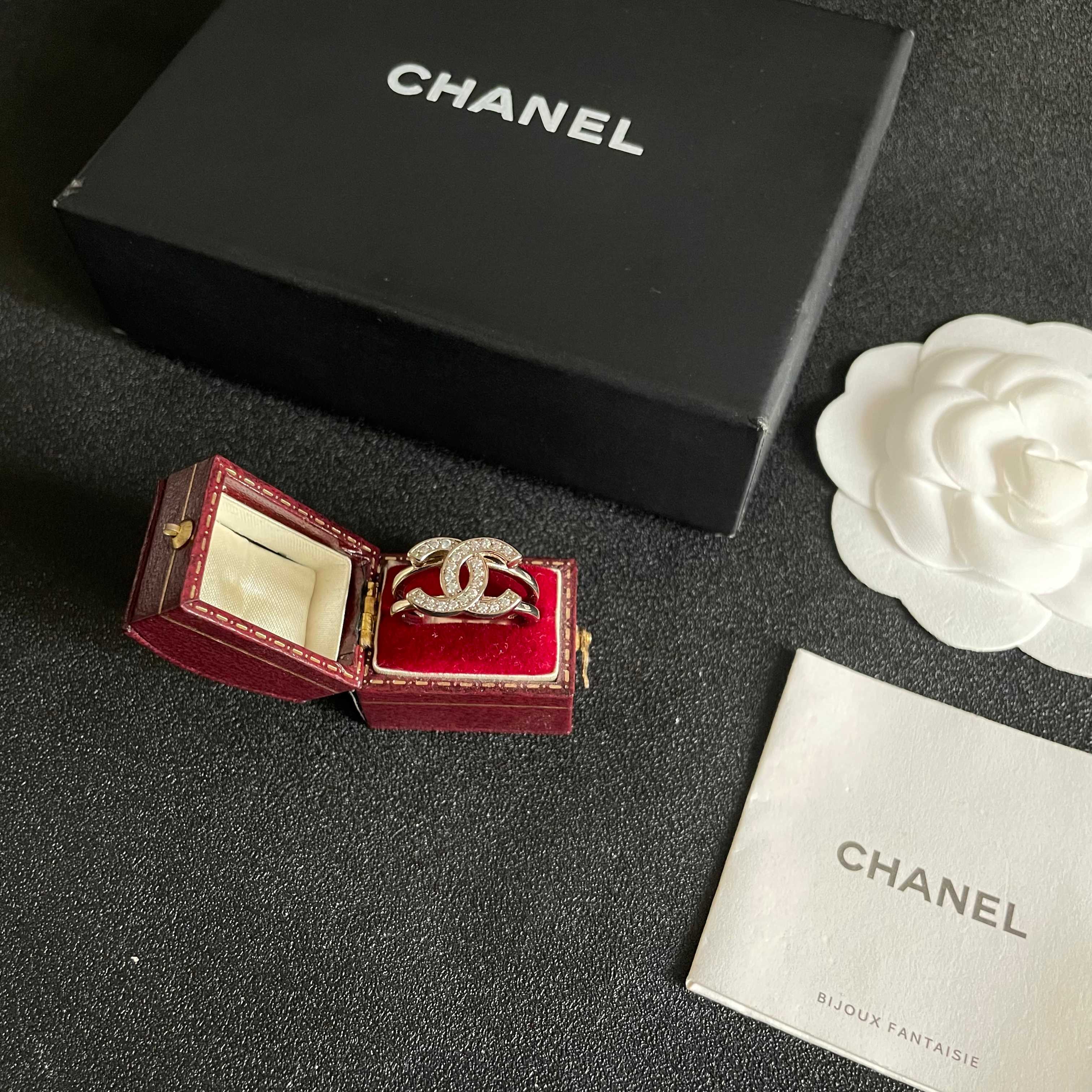 Chanel Ring