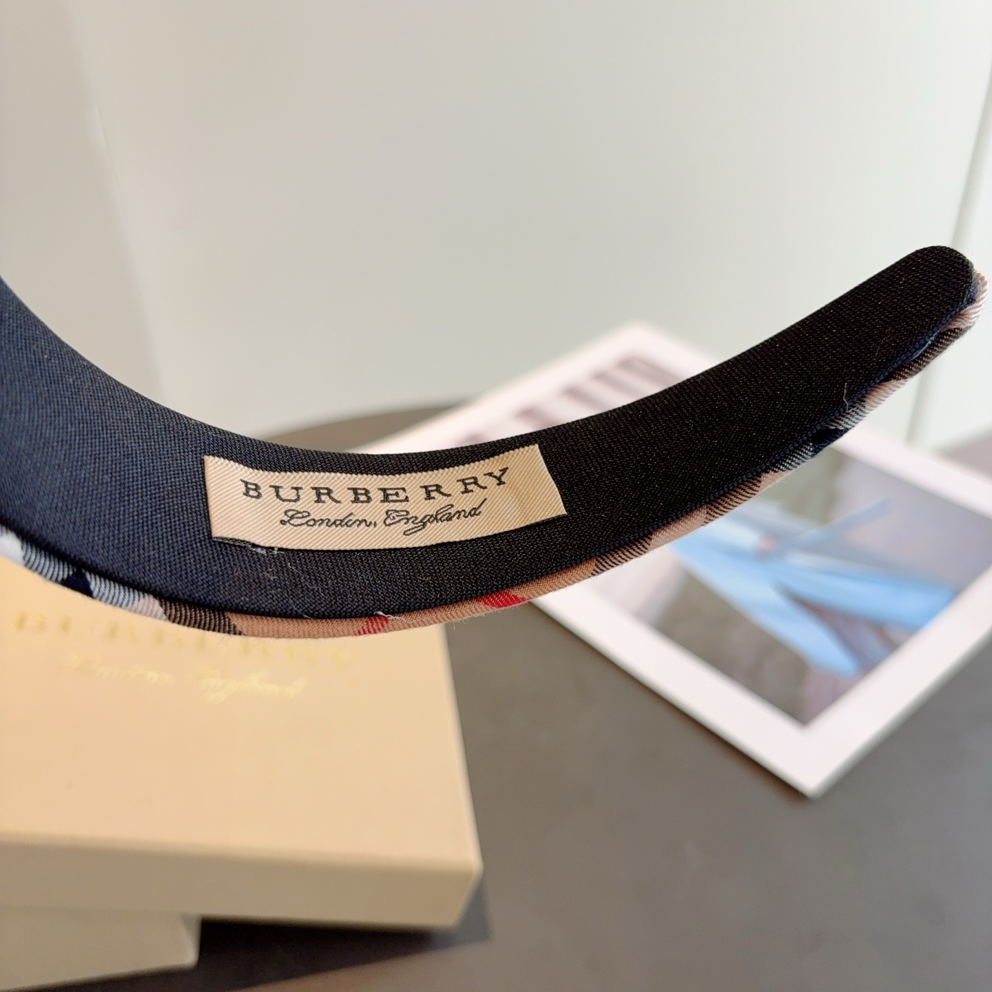 Burberry hairband