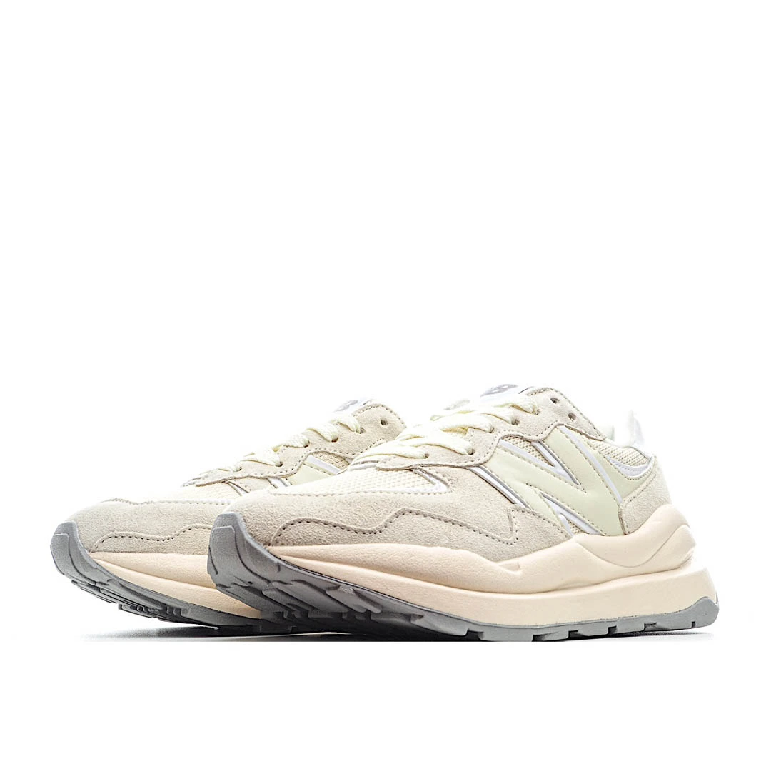 New Balance Casual Sneakers