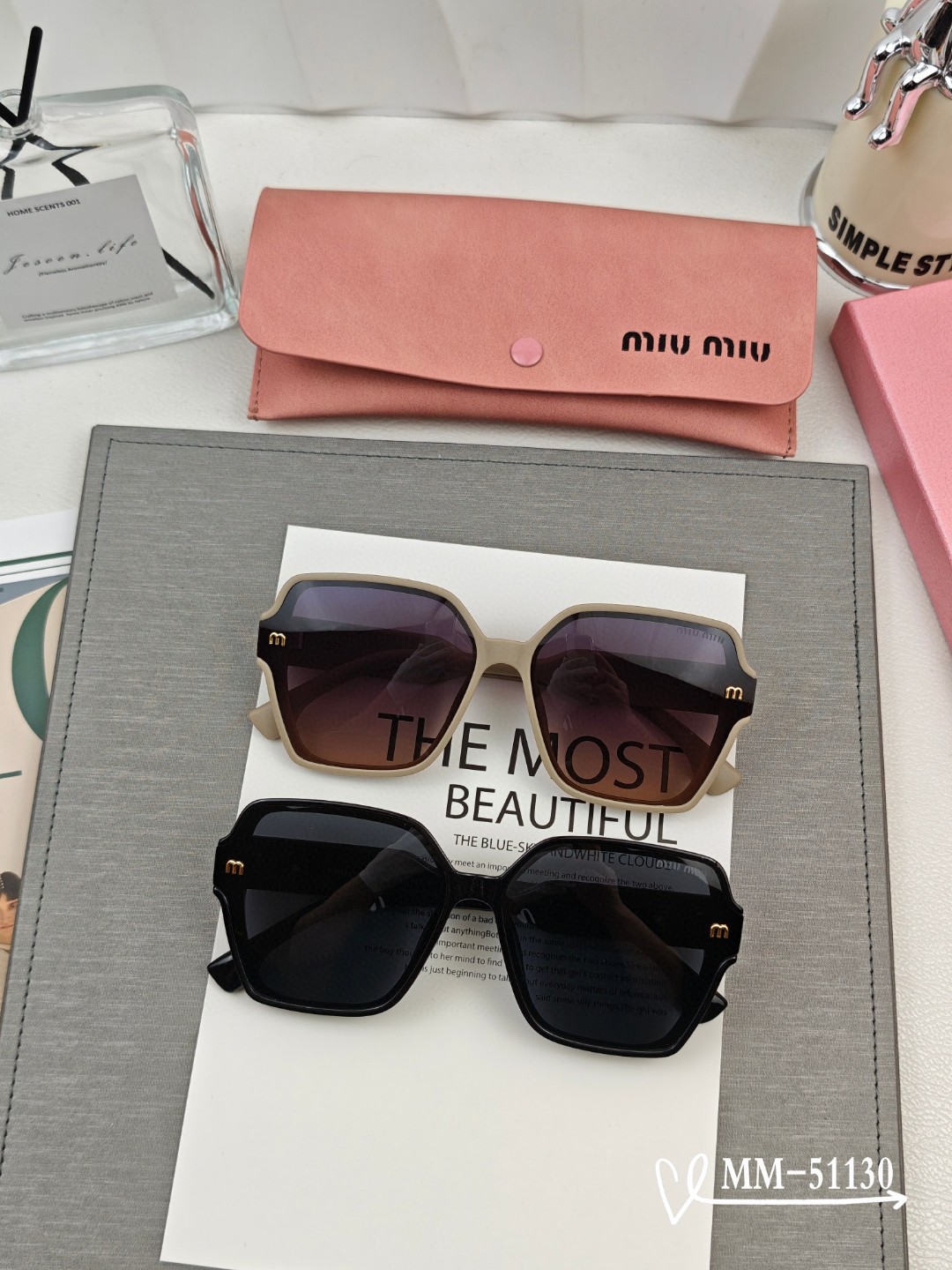 Miumiu Sunglass