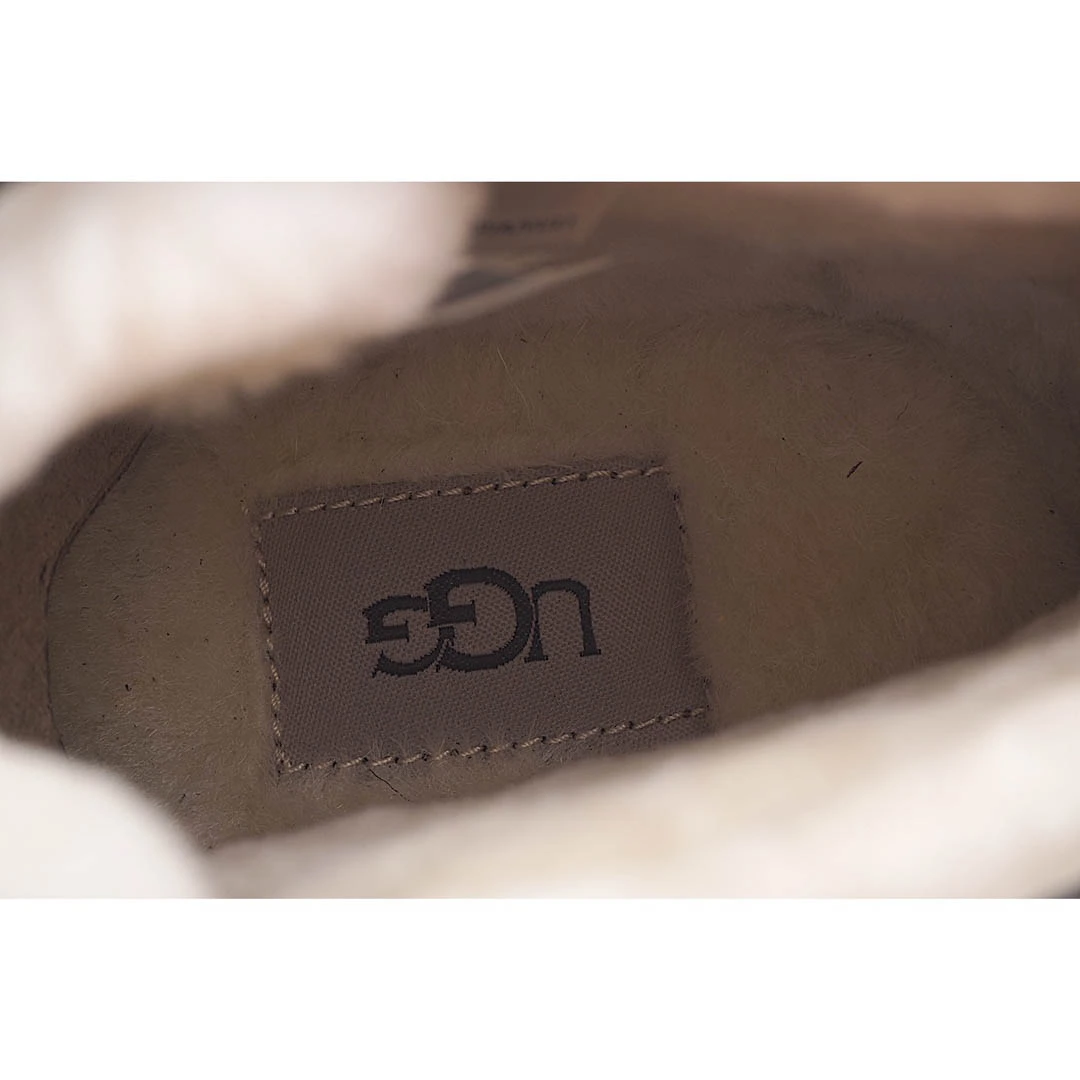 UGG Classic Sneakers Martin Boots