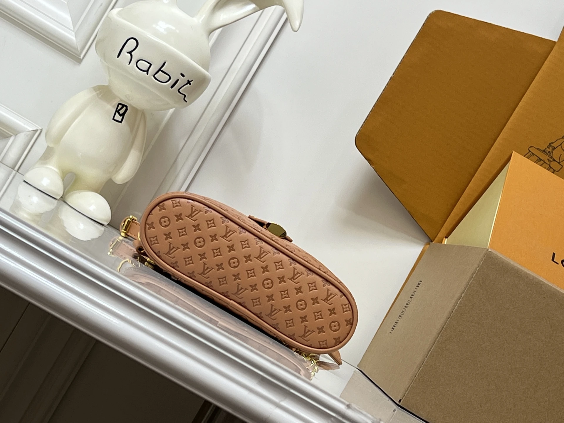 LV Vanity Chain Pouch