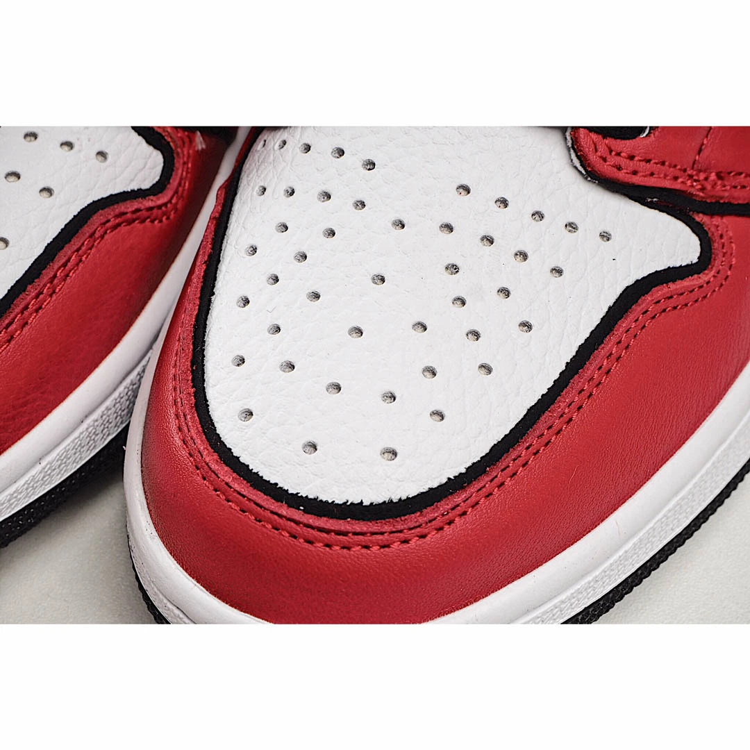 Air Jordan 1 &ldquo;Chicago&rdquo;，