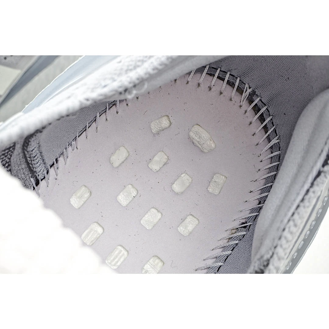 Adidas UltraBoost 21 'Halo Silver'