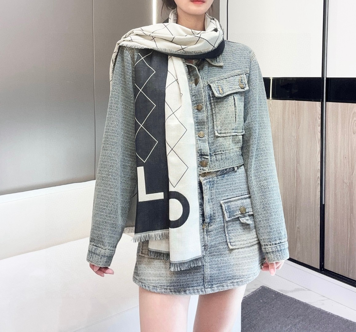 Chanel Wool Scarf