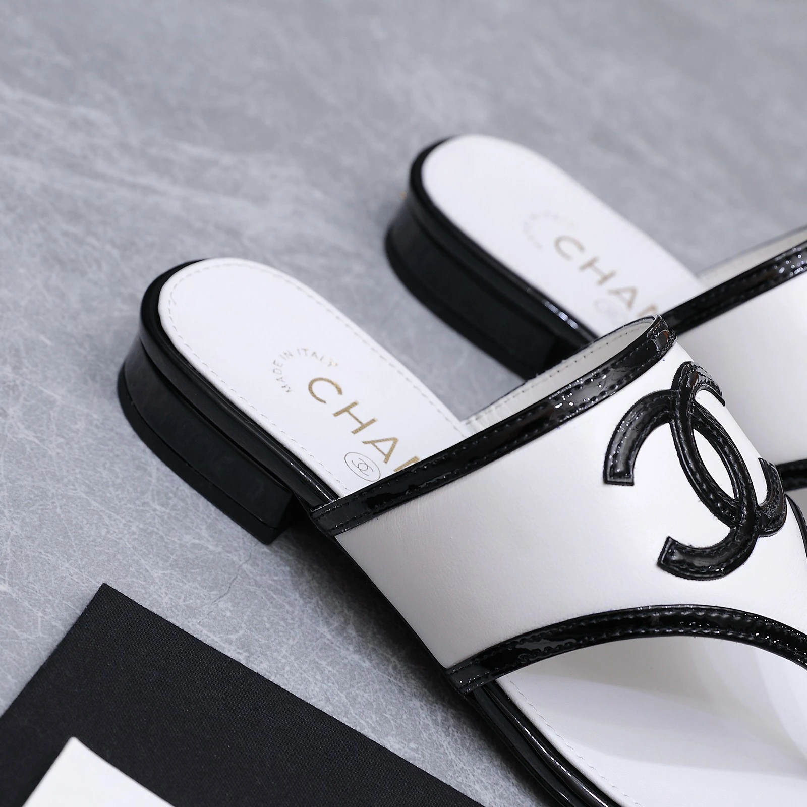 Chanel 26s Summer New Square-Toe Color-Block Double C Sandals Slippers