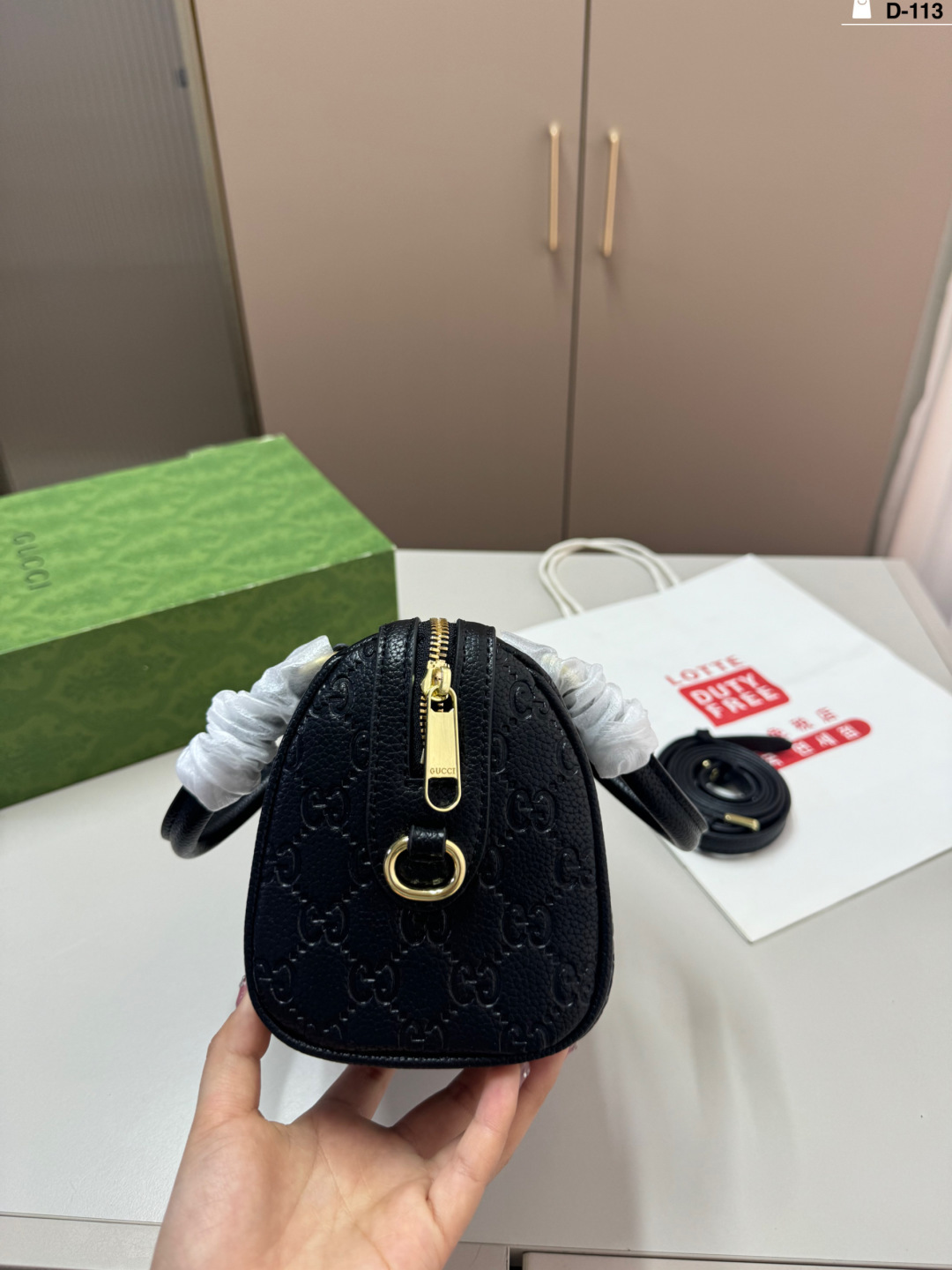 Gucci Boston