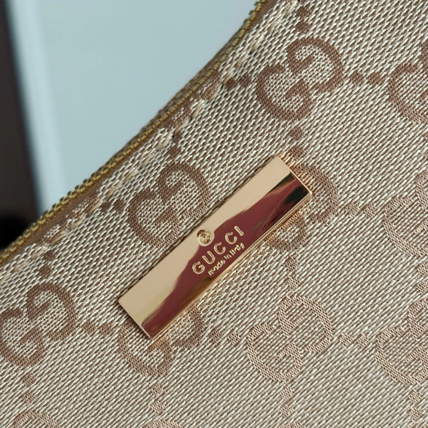 Lady Lunetta Shoulder Bag