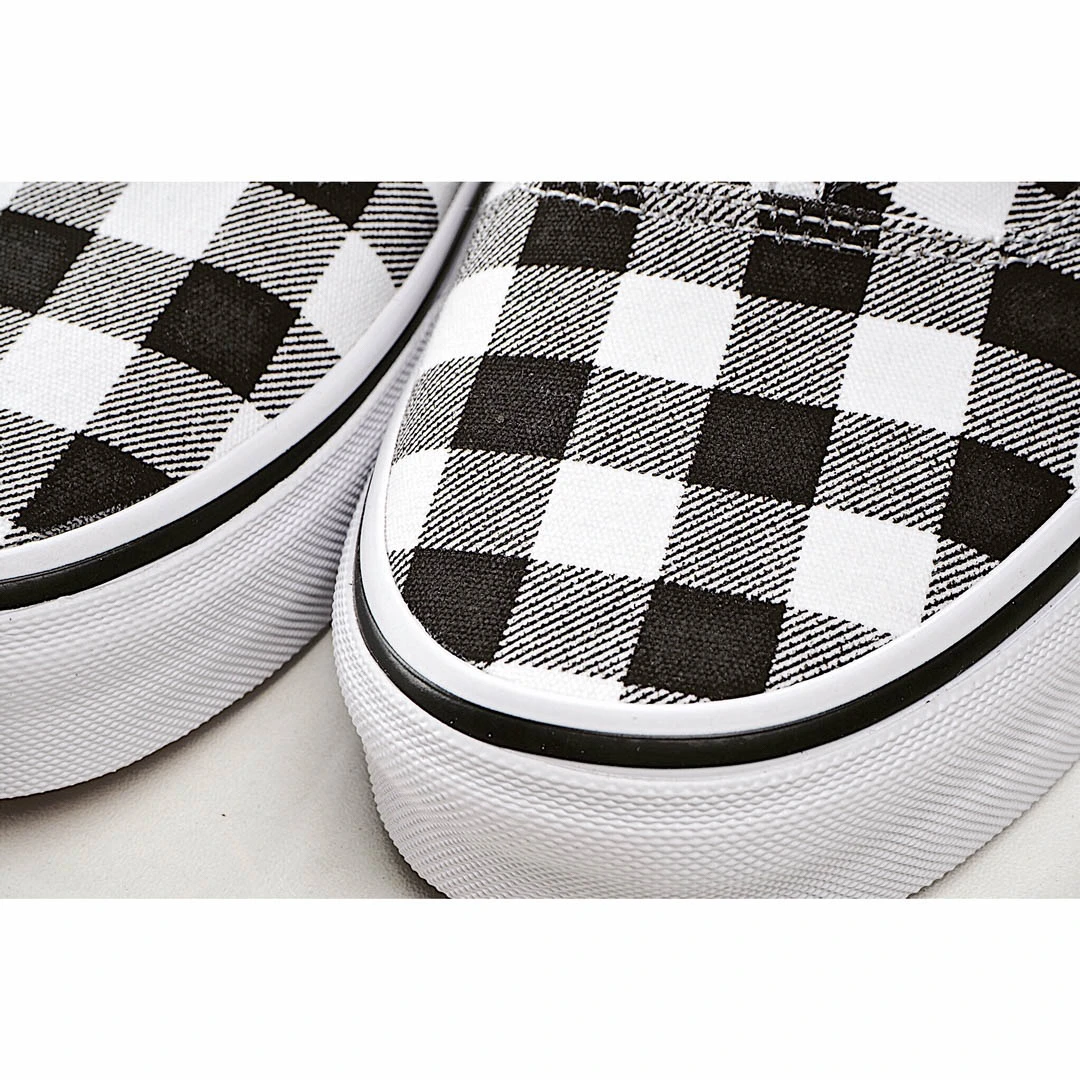 Vans Authentic Low-Top Sneakers
