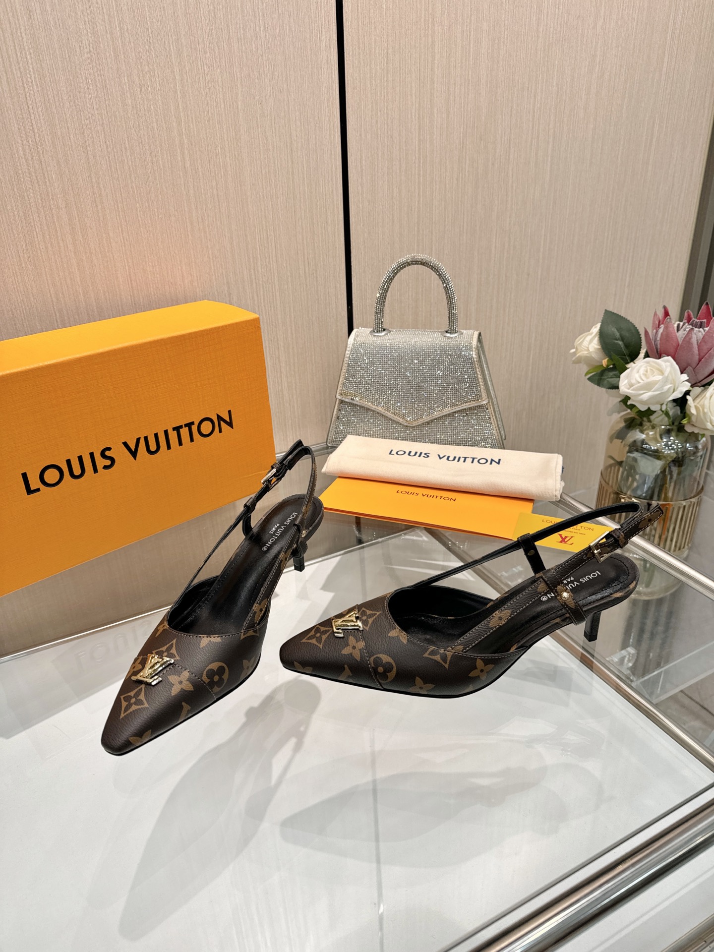 LV 2026 Early Spring Open-Back Shoes