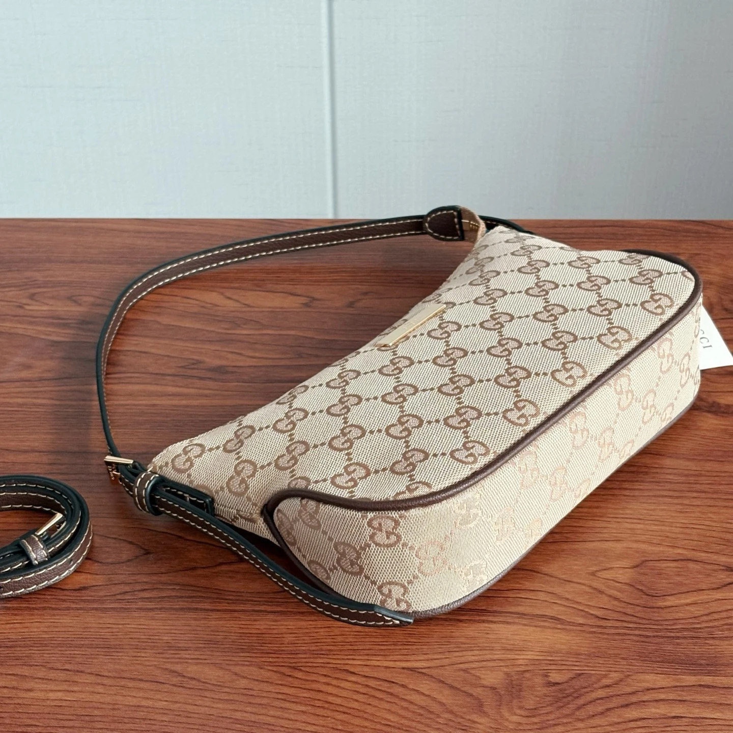 Lady Lunetta Shoulder Bag