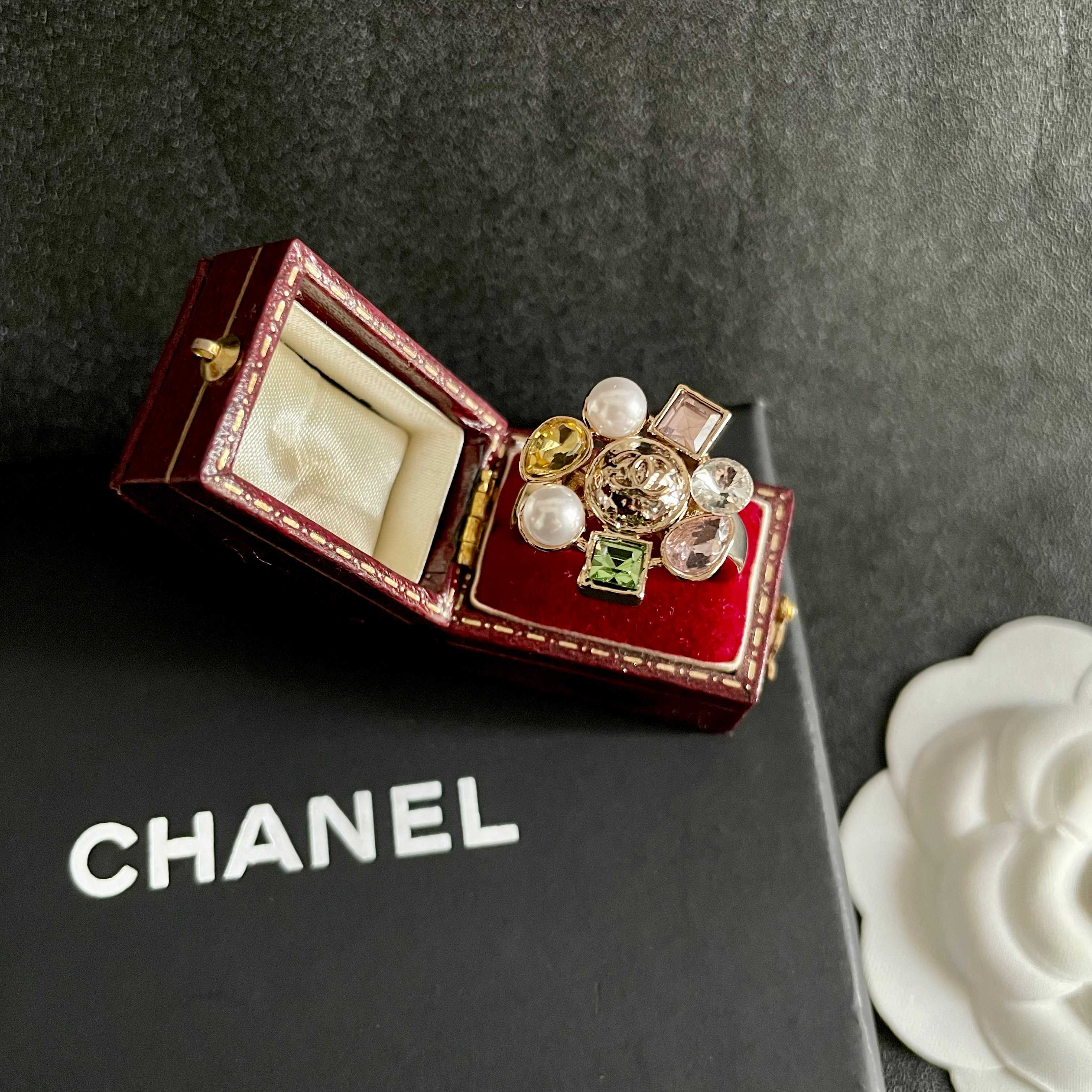 Chanel Ring