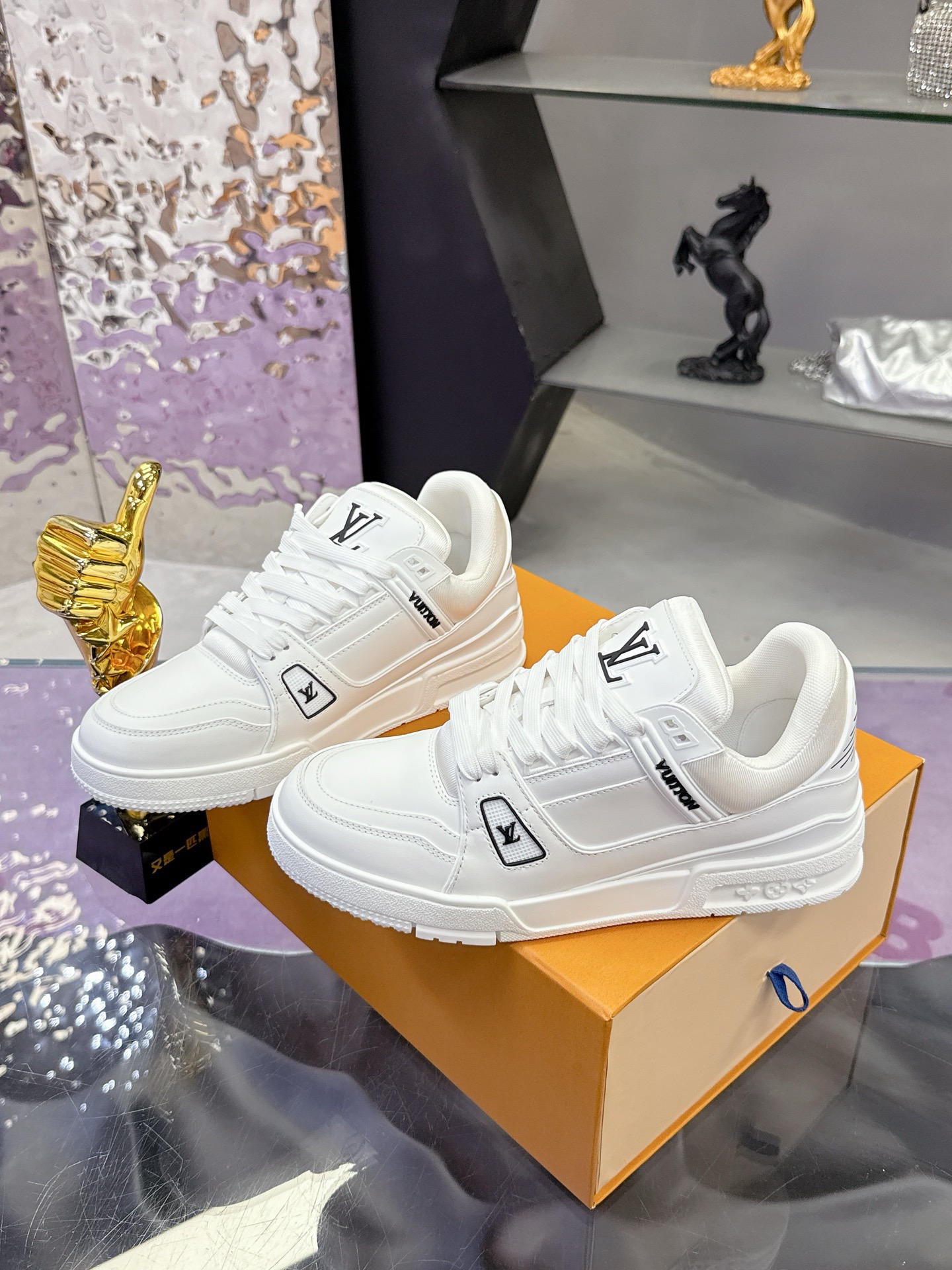 Louis Vuitton Trainer shoe