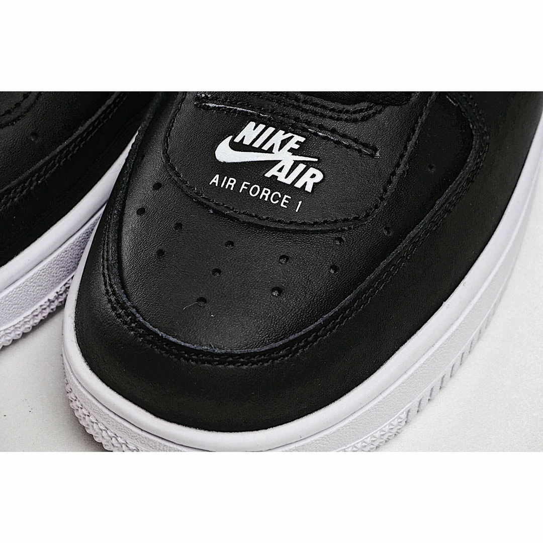 Nike Air Force 1 &rsquo;07 LV8