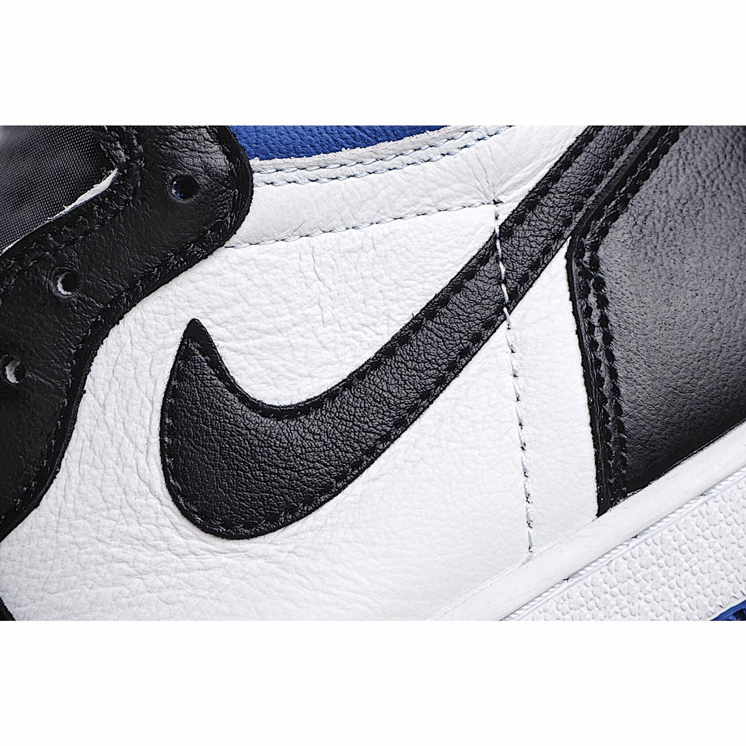 Air Jordan 1 Retro High OG 'Royal Toe'
