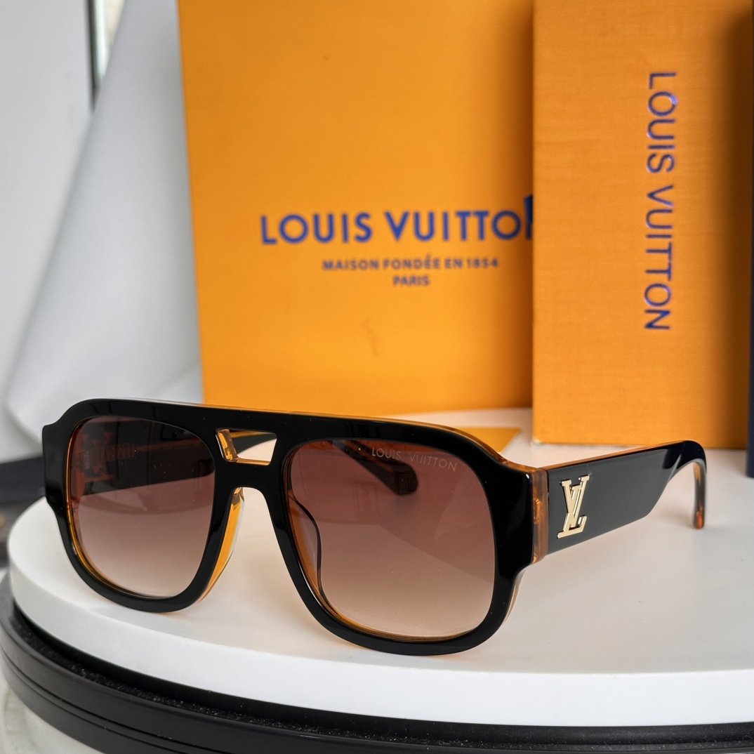 LOUIS VUITTON Glasses