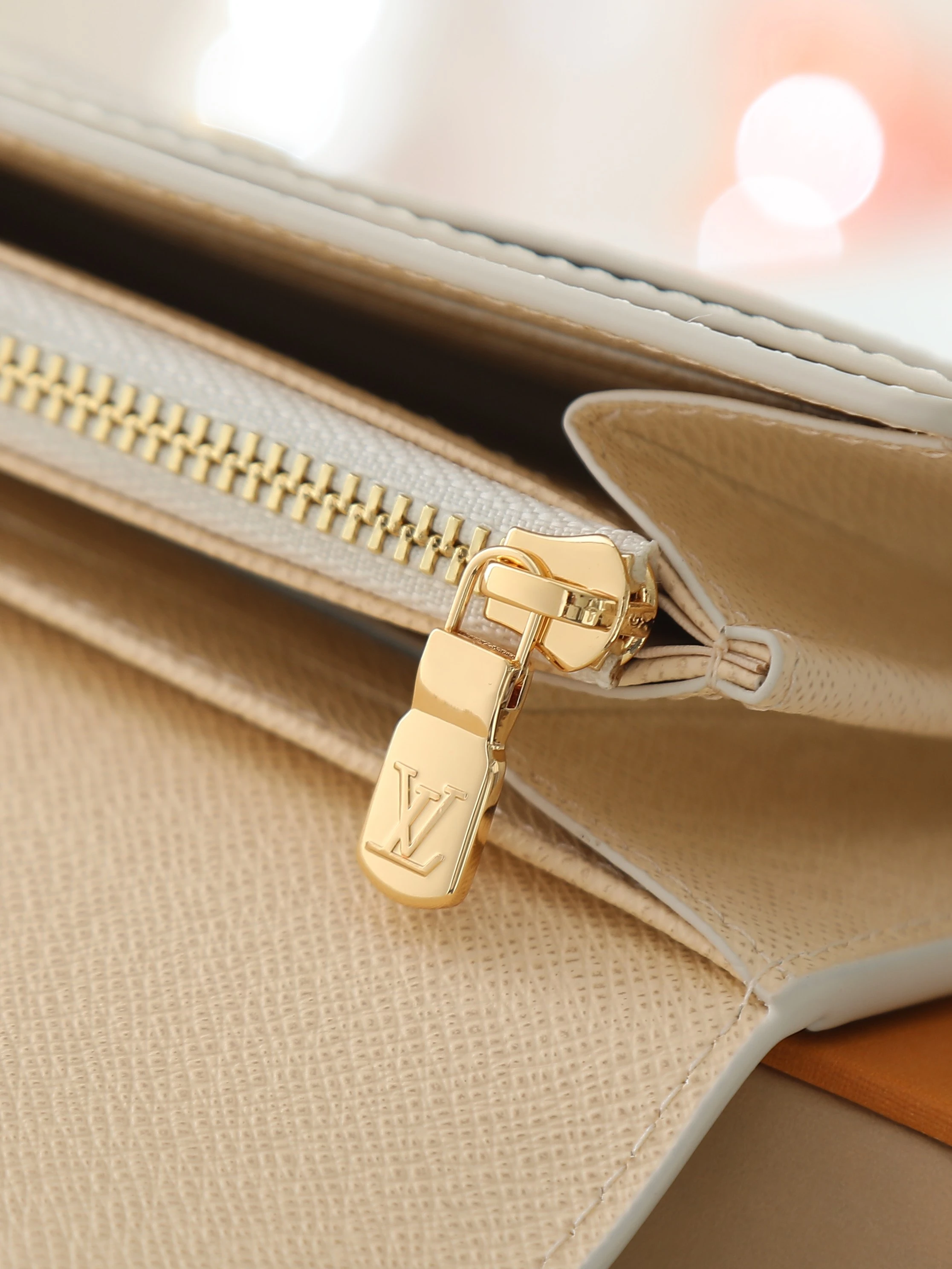 LV Wallet