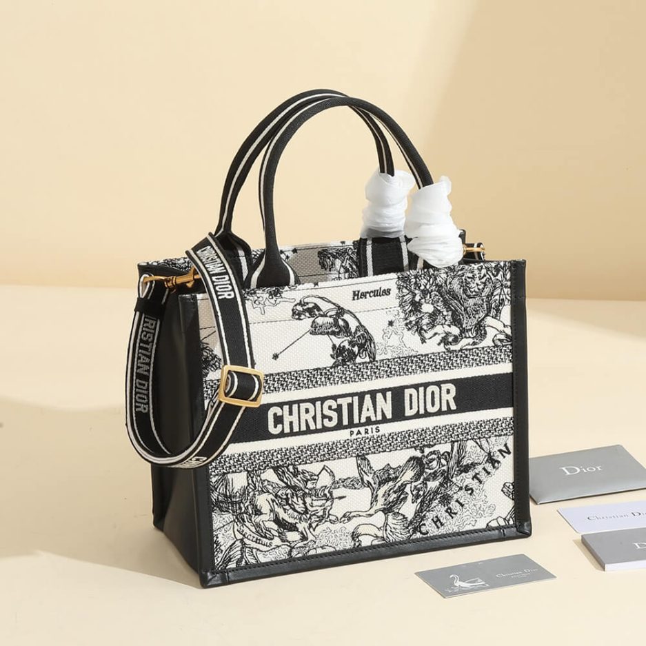 Medium Dior Book Tote