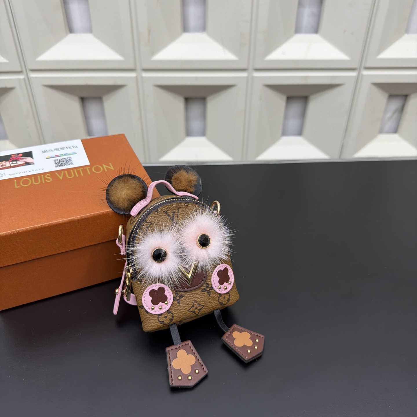LV Owl Zero Wallet Key Bag Earphone Bag