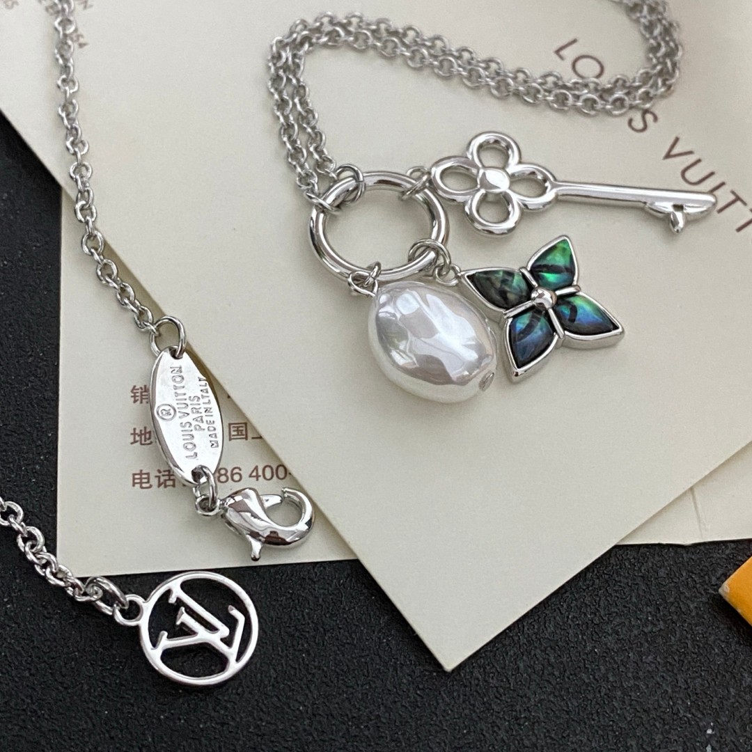 LV Necklace