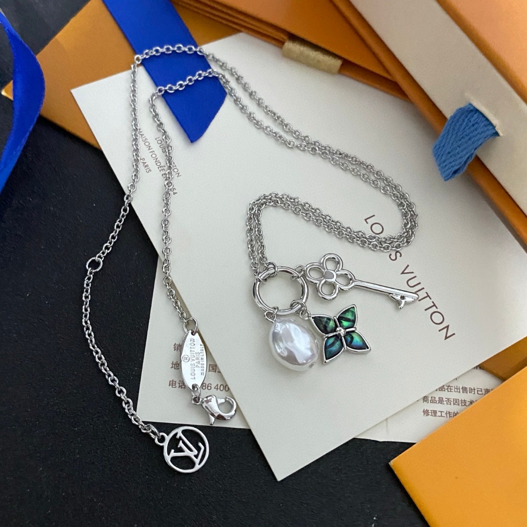 LV Necklace