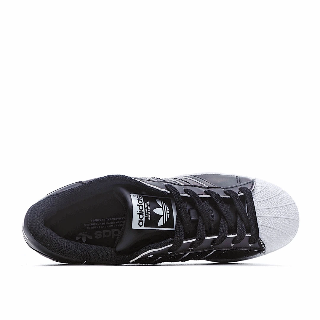 Adidas Superstar