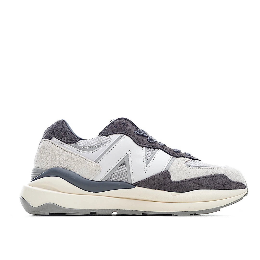 New Balance Casual Sneakers