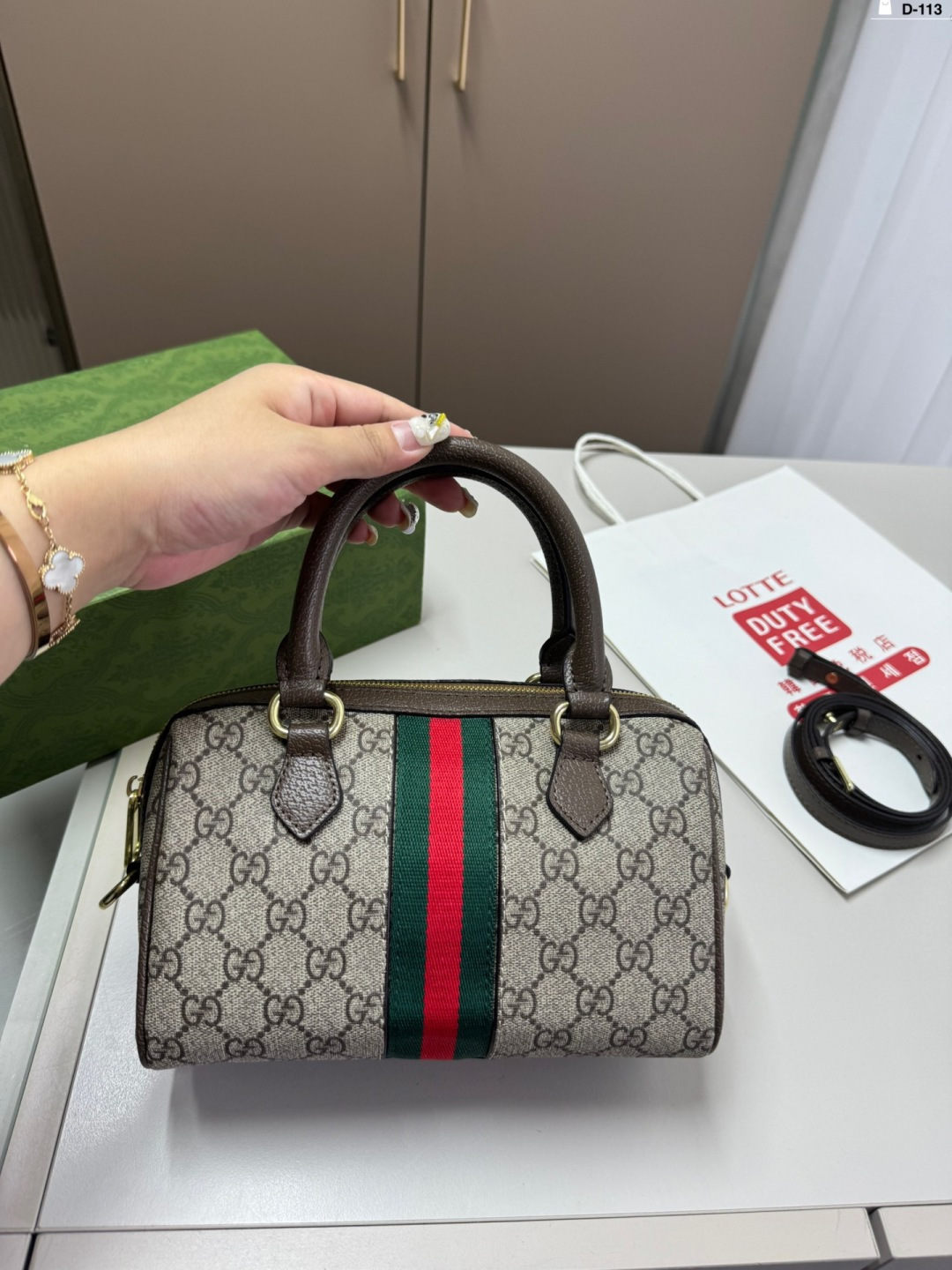 Gucci Boston