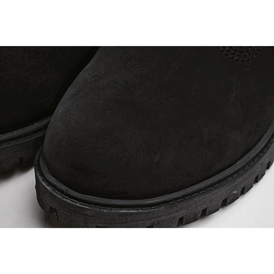 Timberland Classic High-Top Martin Boots