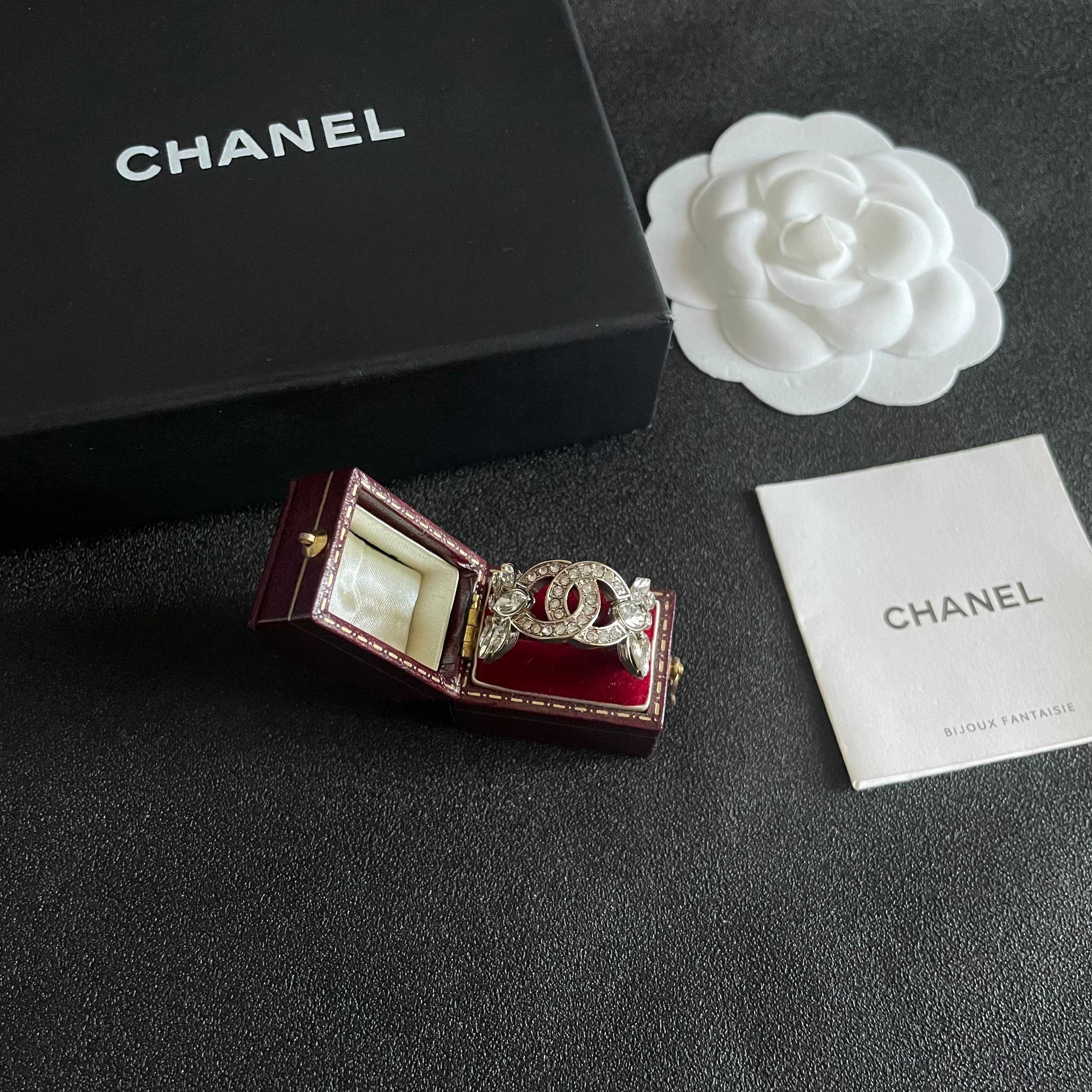 Chanel Ring