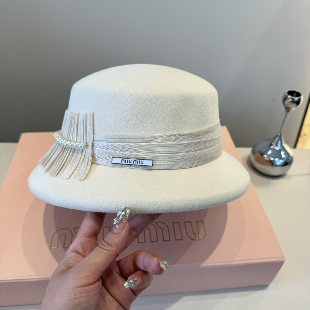 Miumiu Bucket Hat