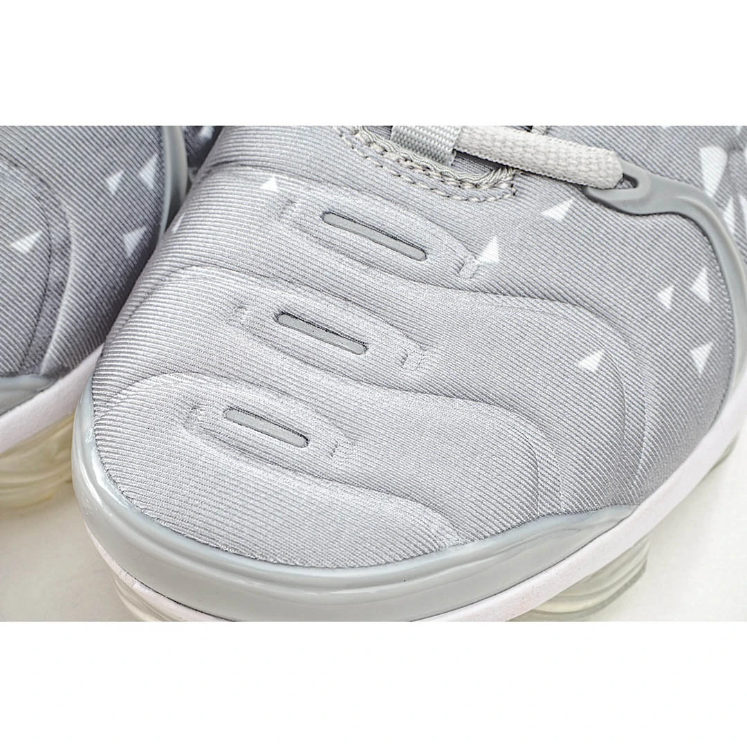 Nike Air VaporMax Plus&trade; Running Shoe