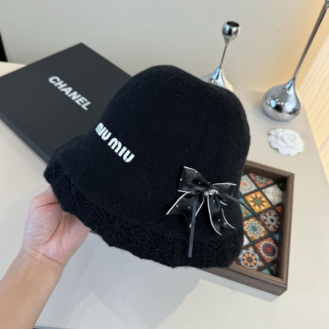 Miumiu Bucket Hat