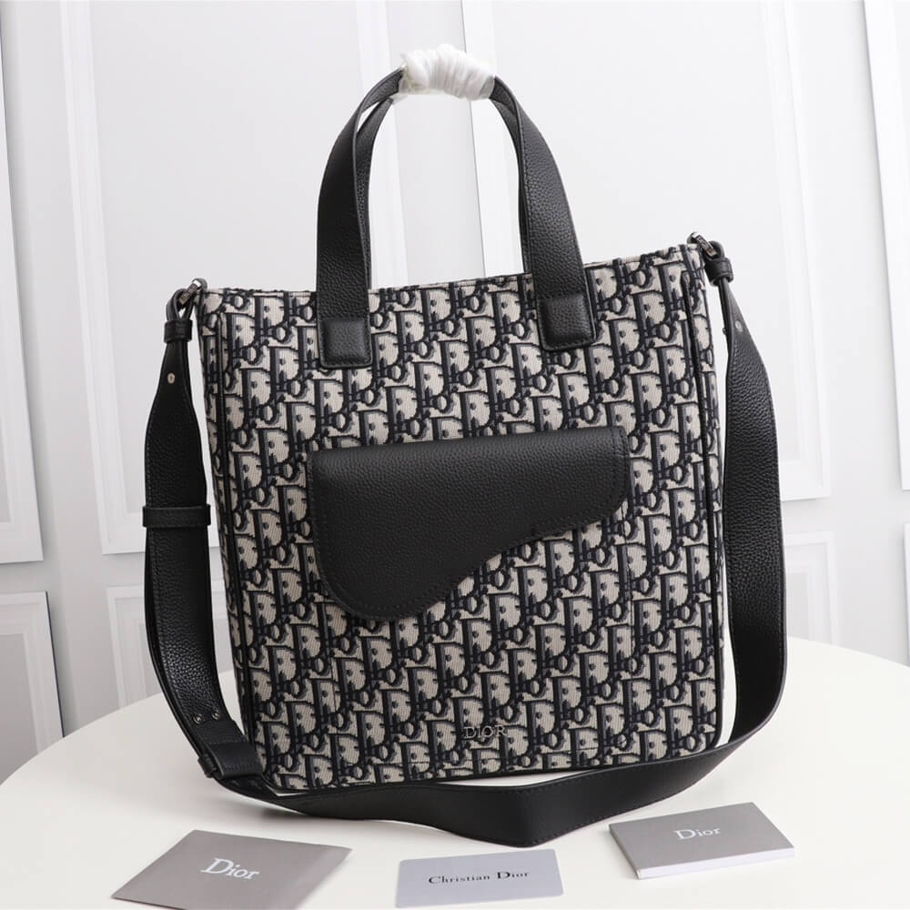 SADDLE TOTE BAG WITH SHOULDER STRAP