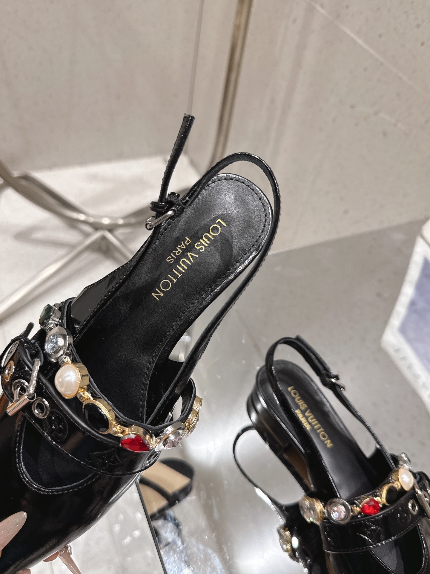 LV Vibe open-back Flat heels