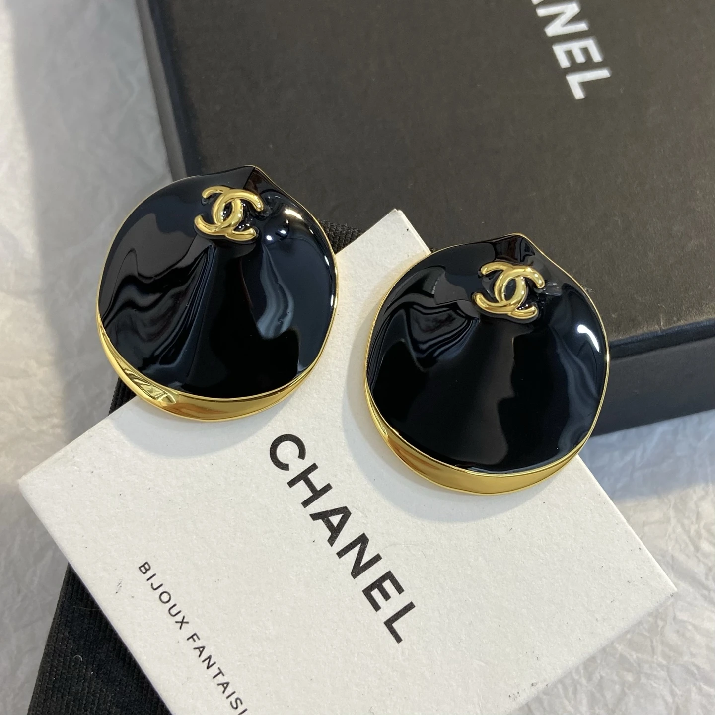 Chanel Earring
