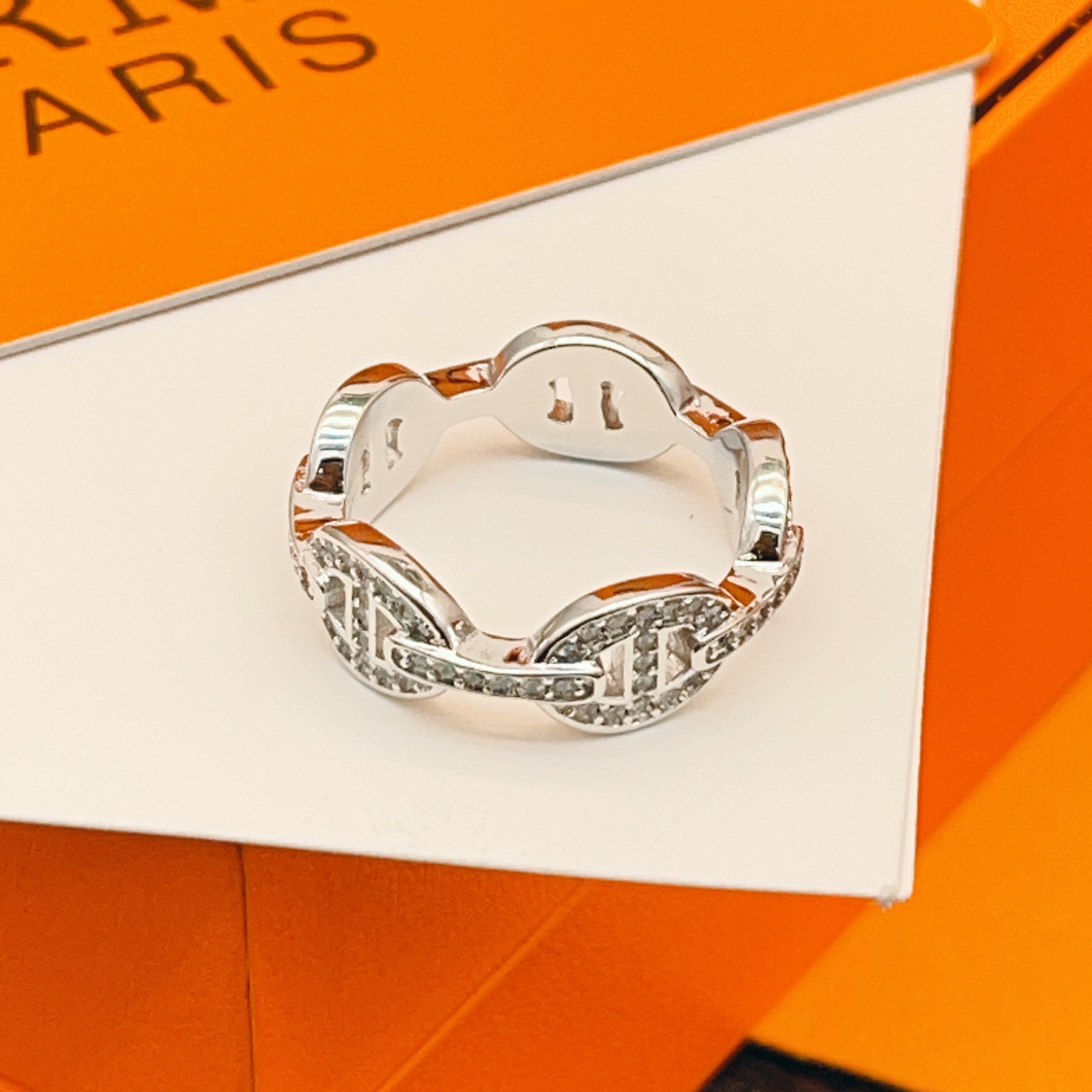 Hermes Ring