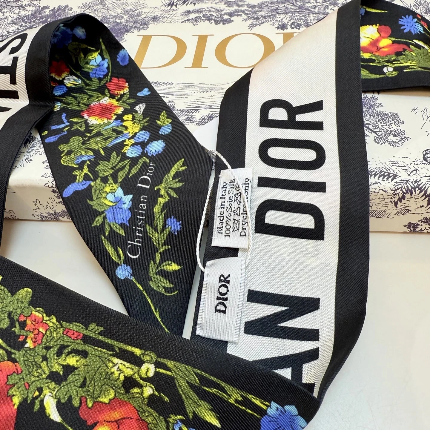 Dior Hair Tie