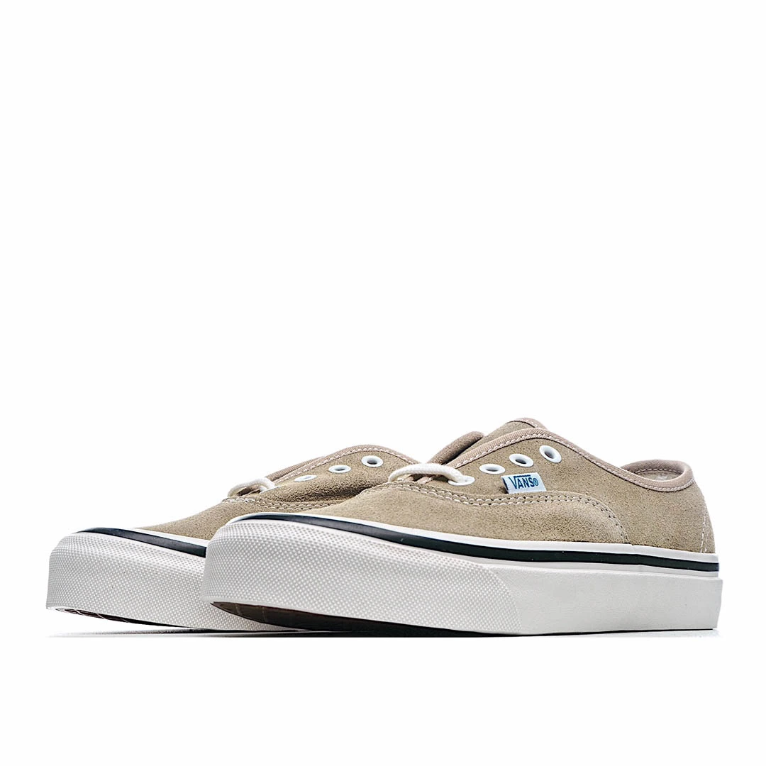 Vans Authentic Low-Top Sneakers