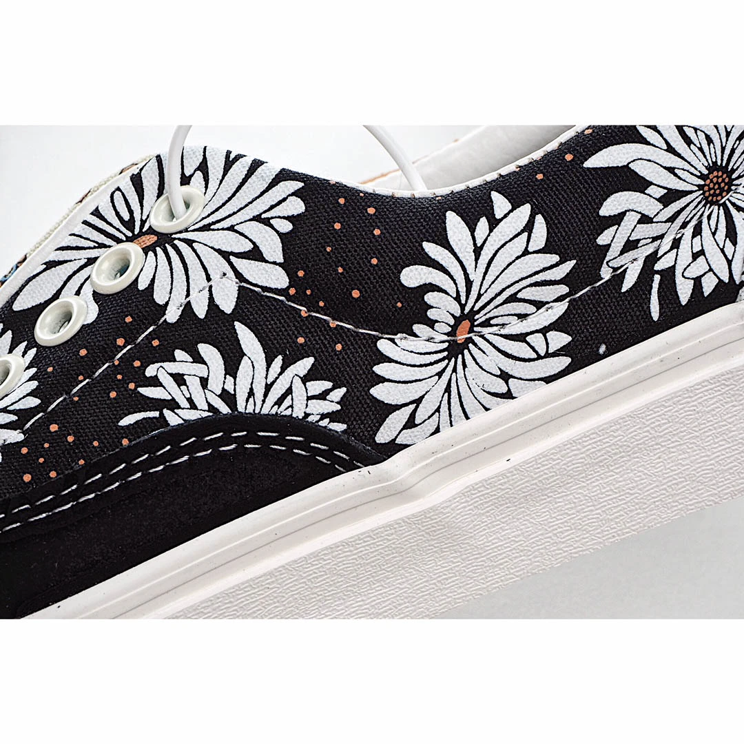 Vans Vault OG Era Low-Top Sneakers