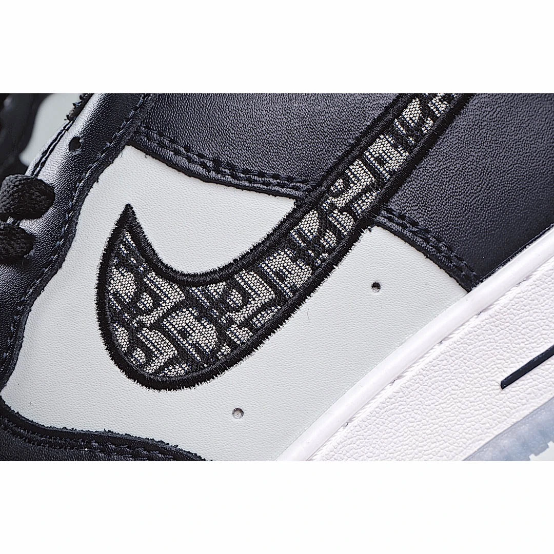 Dior x Nike Air Force 1 Low Sneakers