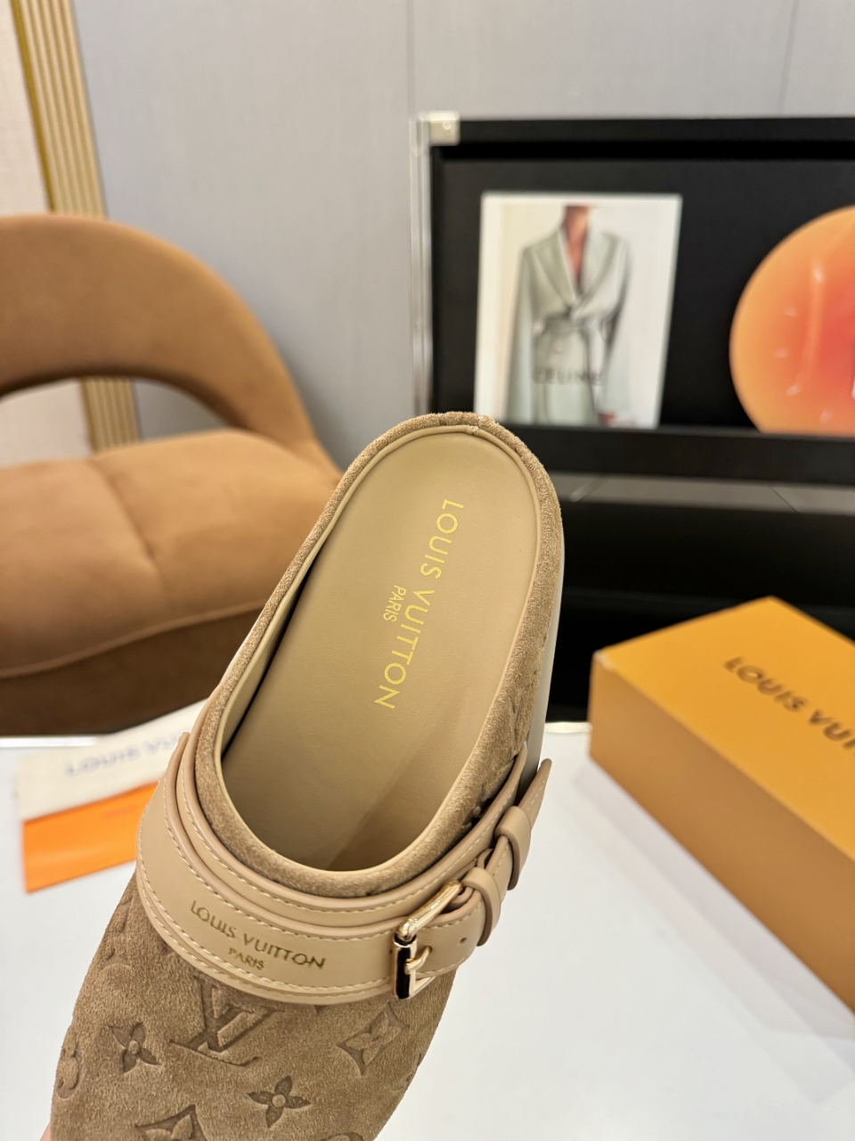 Louis Vuitton Slippers