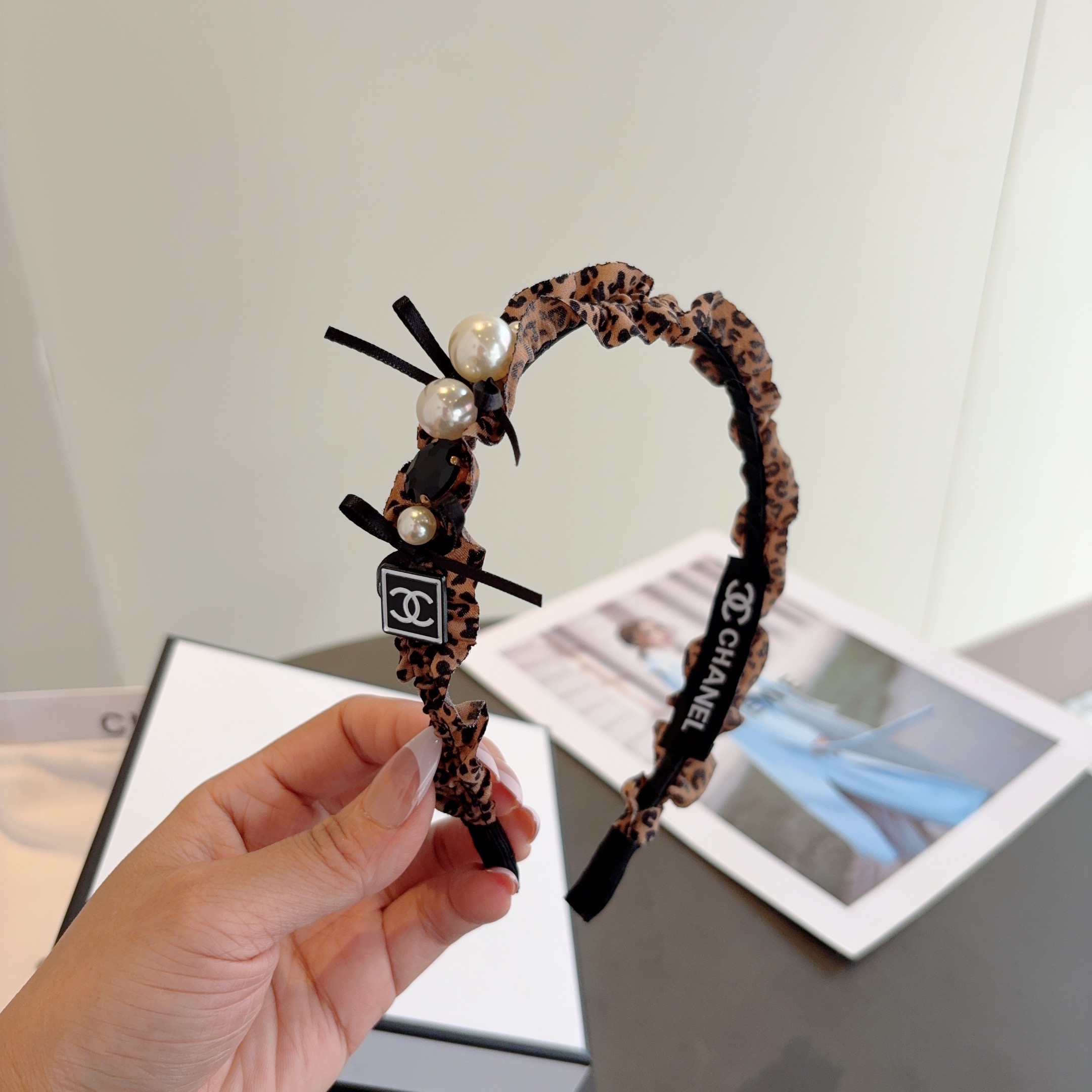 Chanel hairband