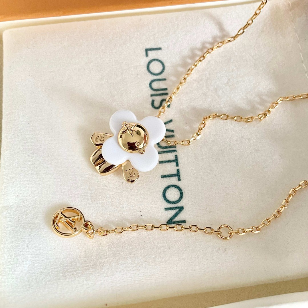 LV Necklace