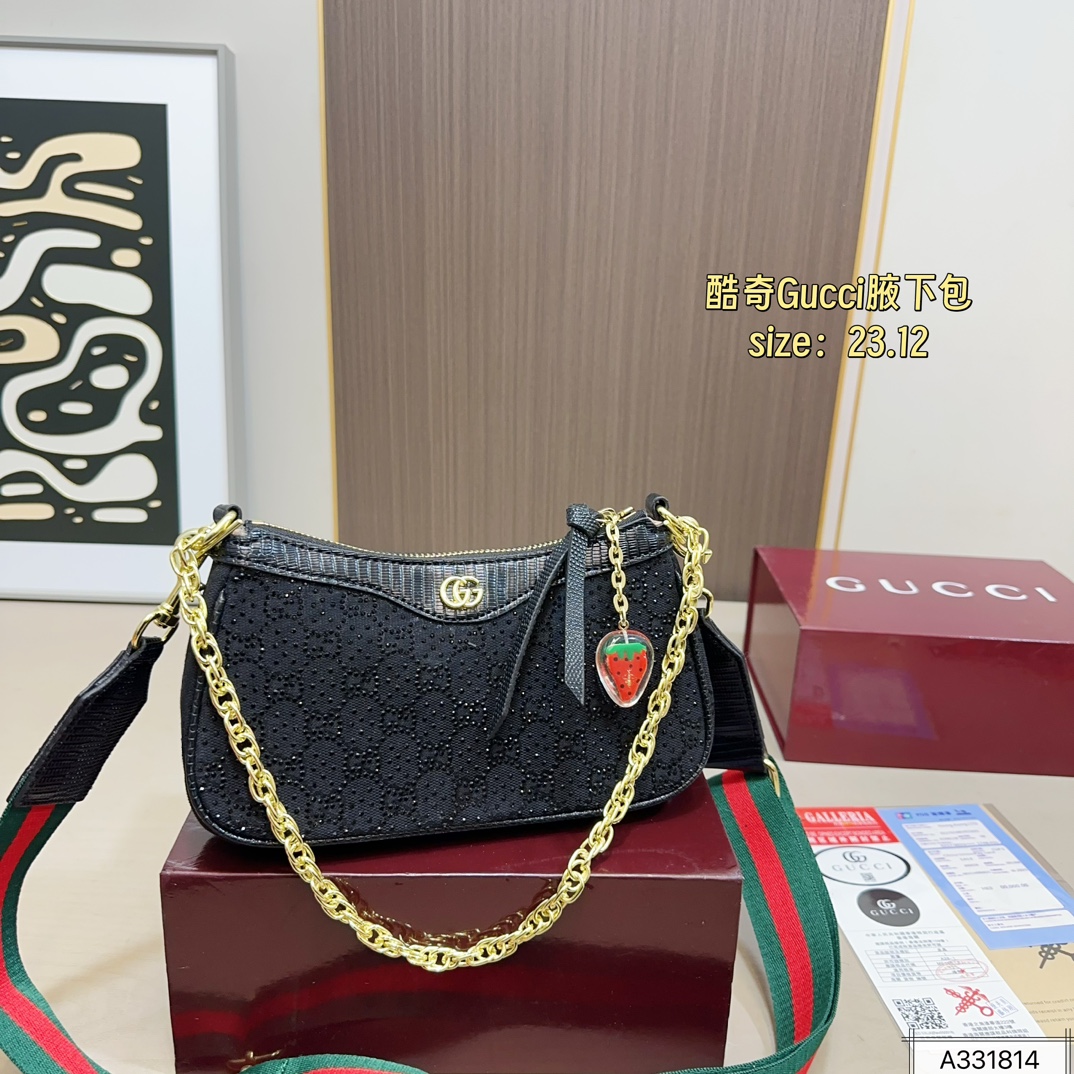Gucci Hobo Bag