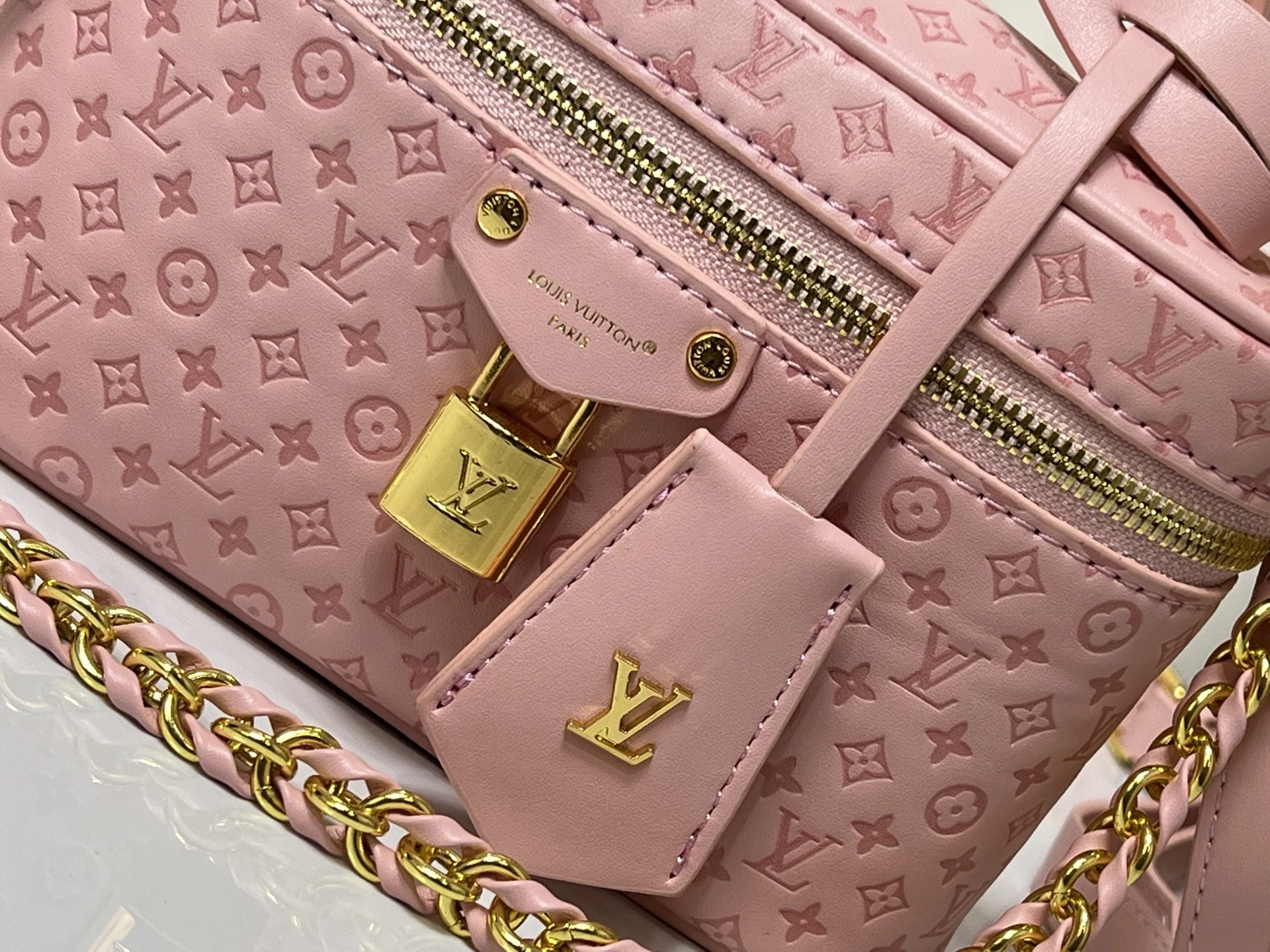 LV Vanity Chain Pouch