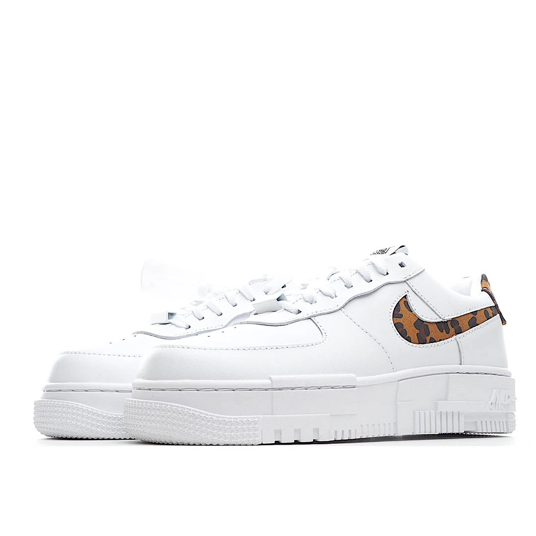 Nike Air Force 1 LV8 Pixel