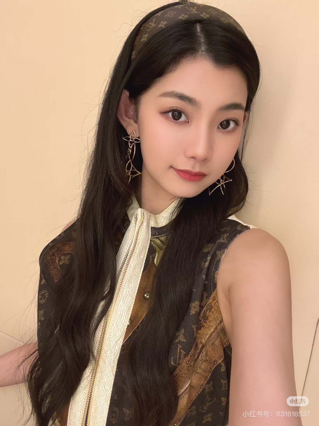 Louis Vuitton hair band