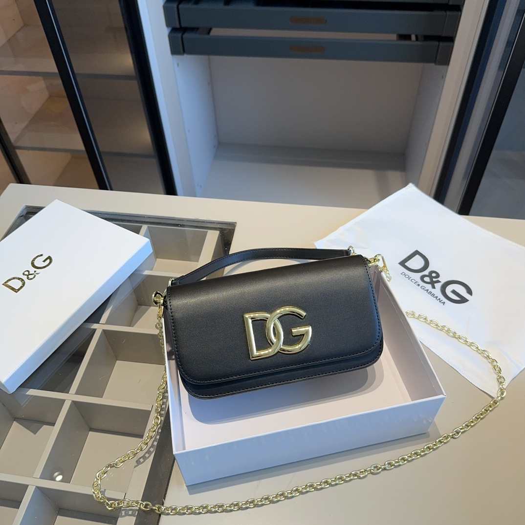 Dolce & Gabbana Handle Bag